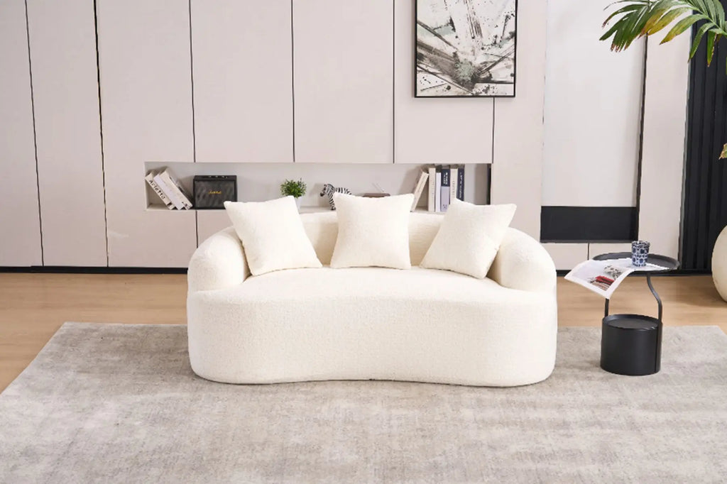 Canapé deux places modulaire et arrondi de style moderne - dimensions compactes, livré avec trois oreillers décoratifs, idéal pour les petites maisons et appartements, n'exige pas d'installation - couleur blanc cassé.